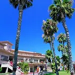 Apartamentos Vista Sur מלון 3*